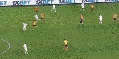 【意甲】莱昂破门 吉鲁助攻 AC米兰连追2球客平莱切