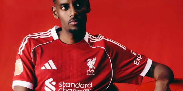 斯洛特：瑞典主帅对伊萨克的保护值得赞赏 会慢慢帮他找回状态