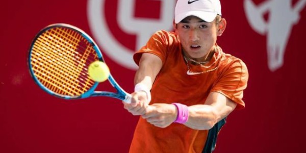 九游体育注册-昨天，商竣程的自我要求是“能不用手机就不用”