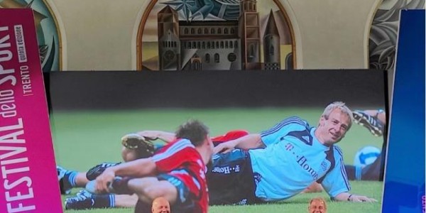 九游体育-从特拉帕托尼到德意志童话：金色轰炸机的金色冒险